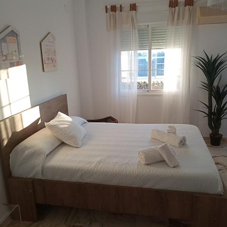 Sevilla Brisas Vip One Valencina De La Concepcion Extérieur photo